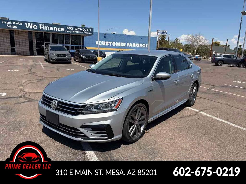 2017 Volkswagen Passat R-Line