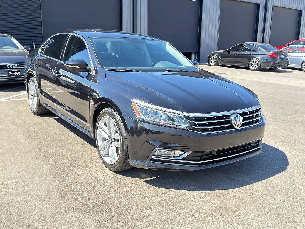 2017 Volkswagen Passat SE w/Technology