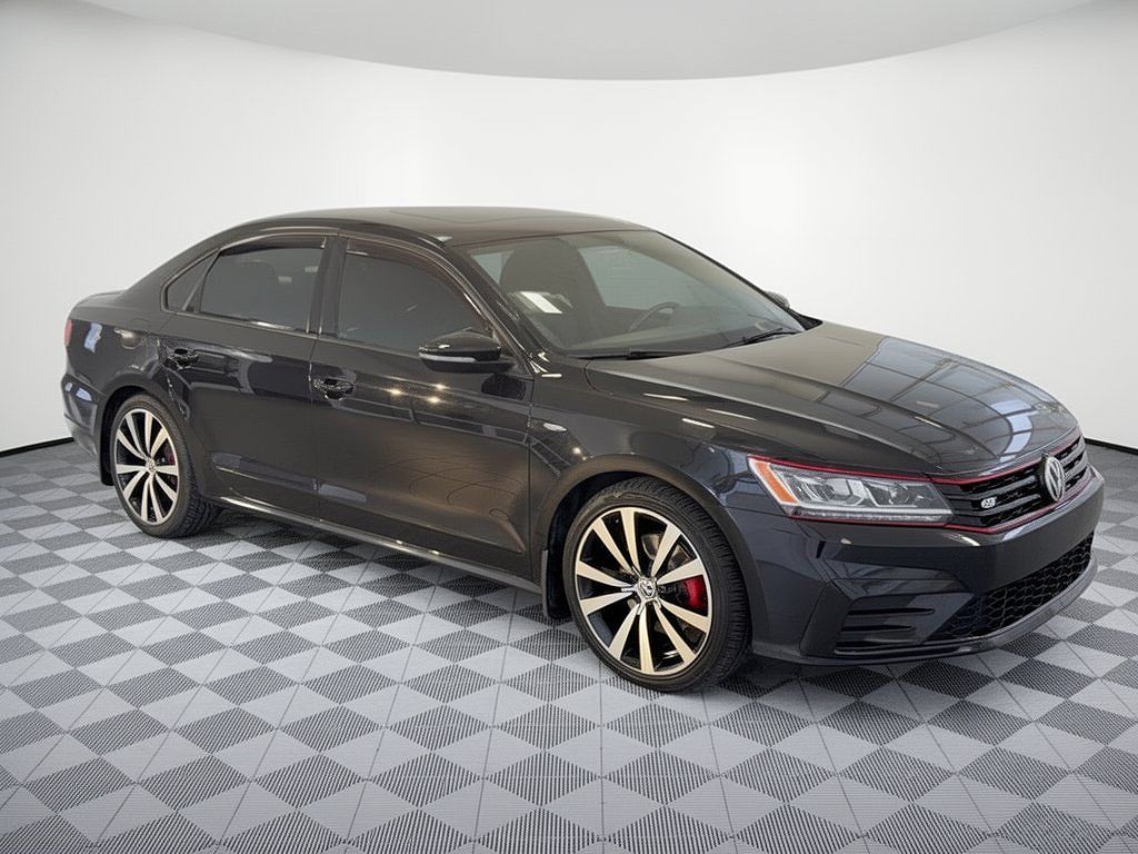 2018 Volkswagen Passat V6 GT