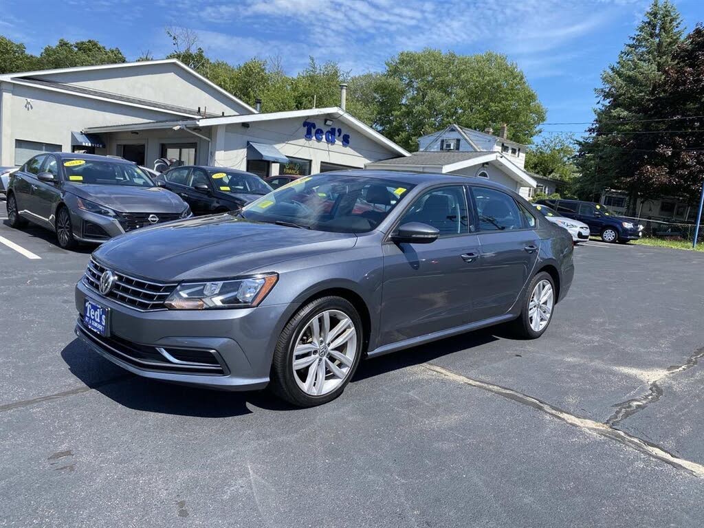 2019 Volkswagen Passat Wolfsburg Edition