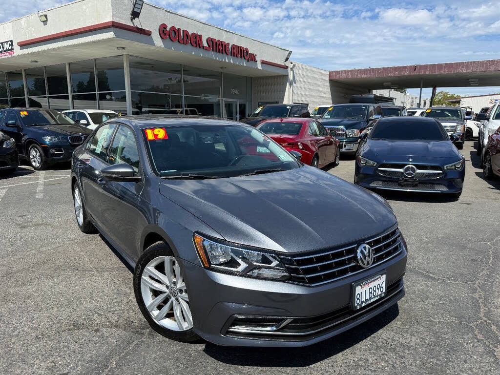 2019 Volkswagen Passat Wolfsburg Edition