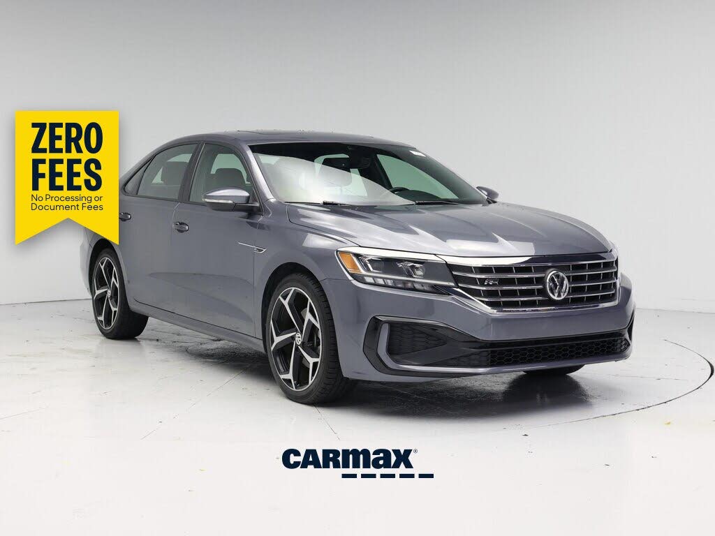 2021 Volkswagen Passat R-Line