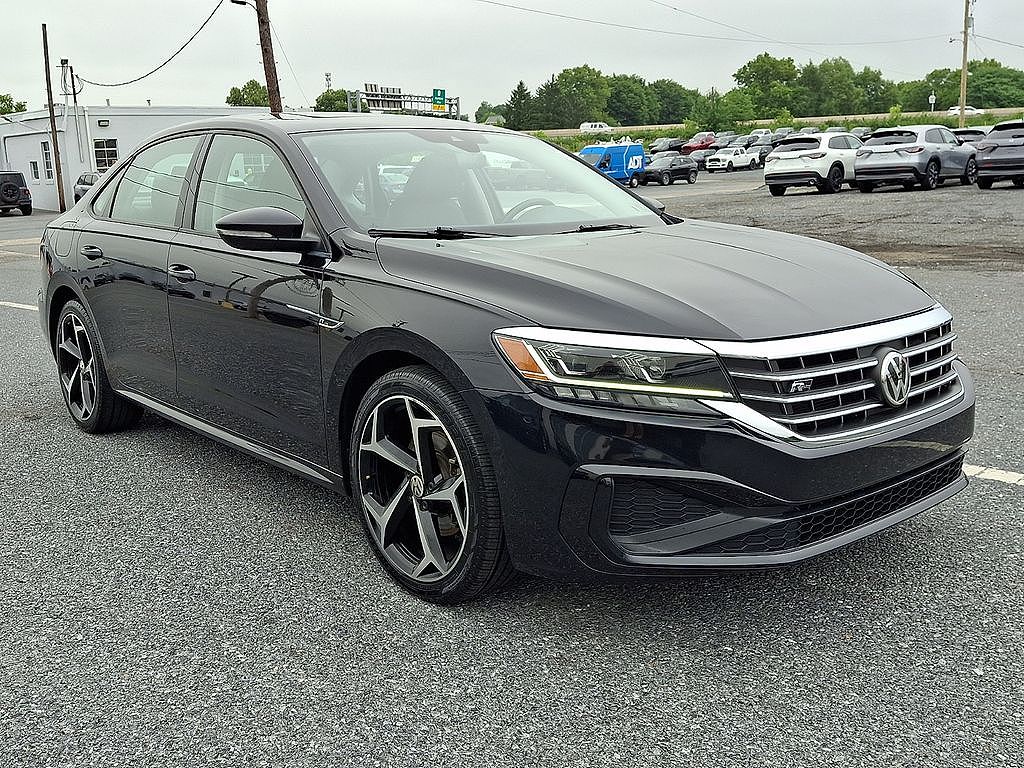 2020 Volkswagen Passat 2.0T R-Line