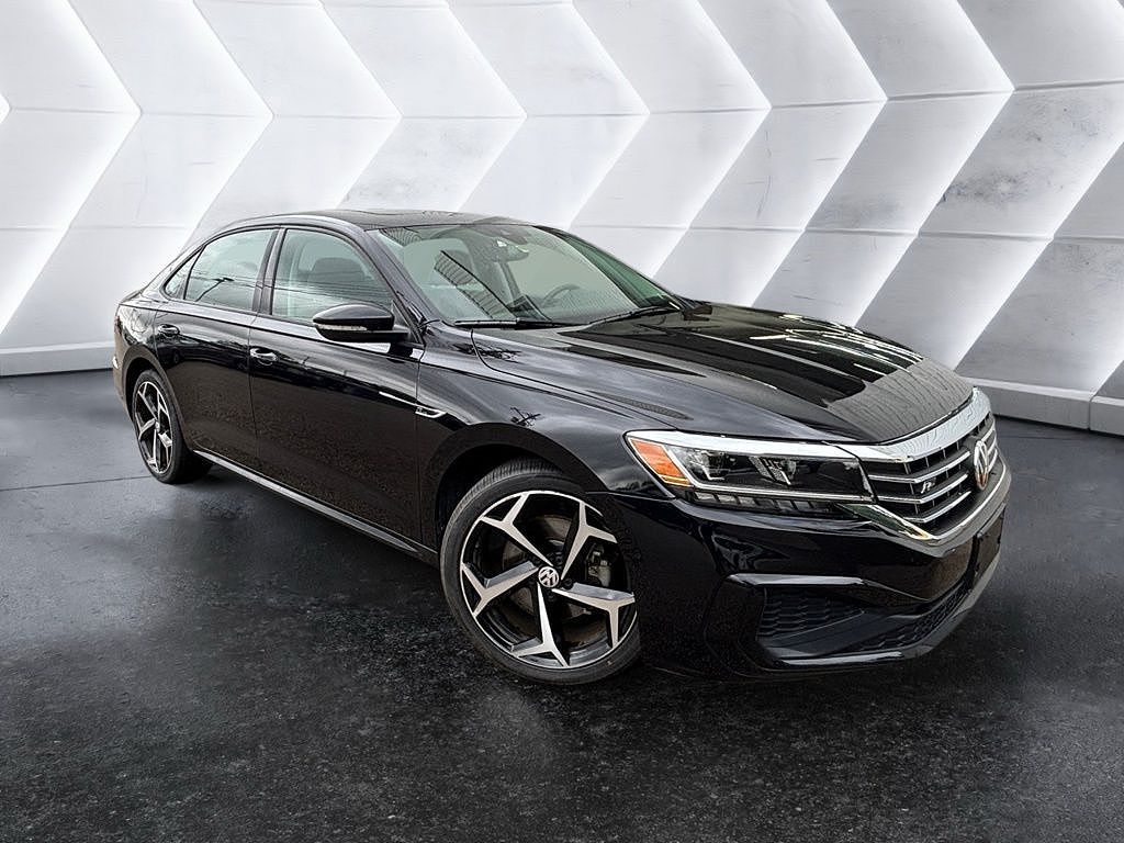 2020 Volkswagen Passat R-Line