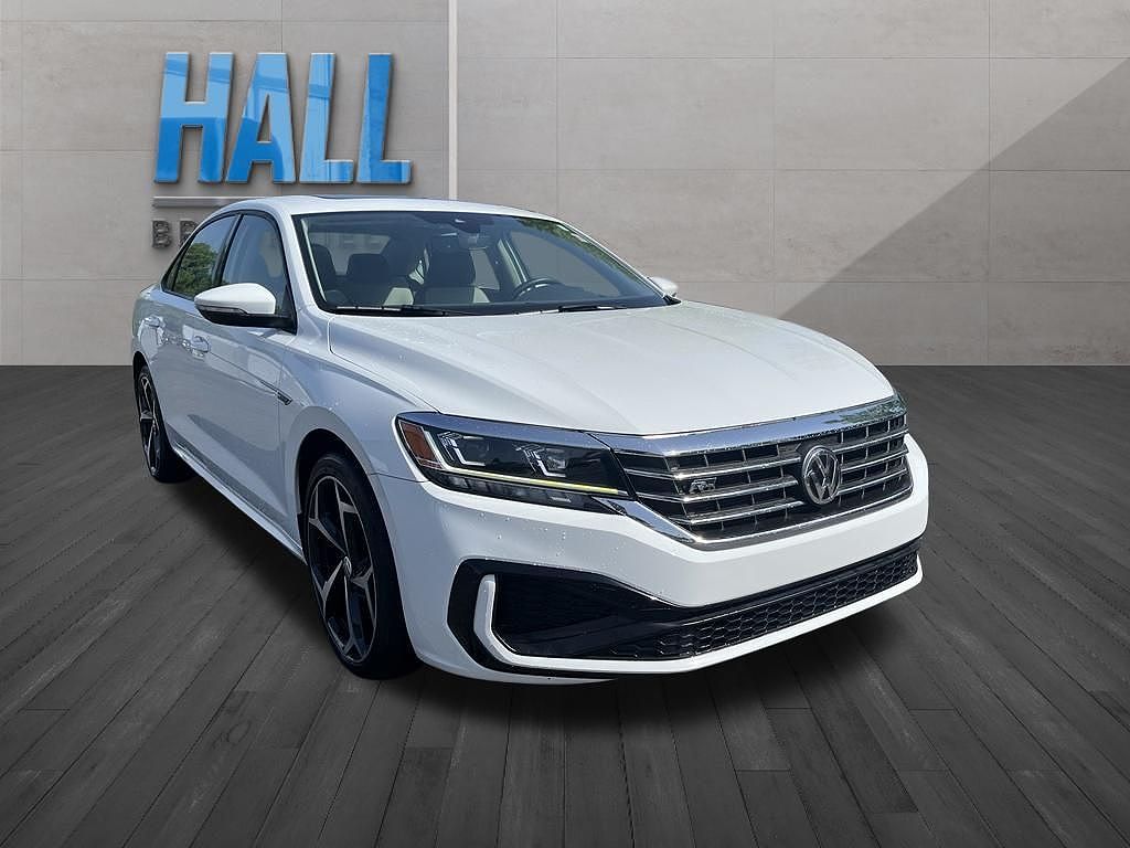 2020 Volkswagen Passat R-Line