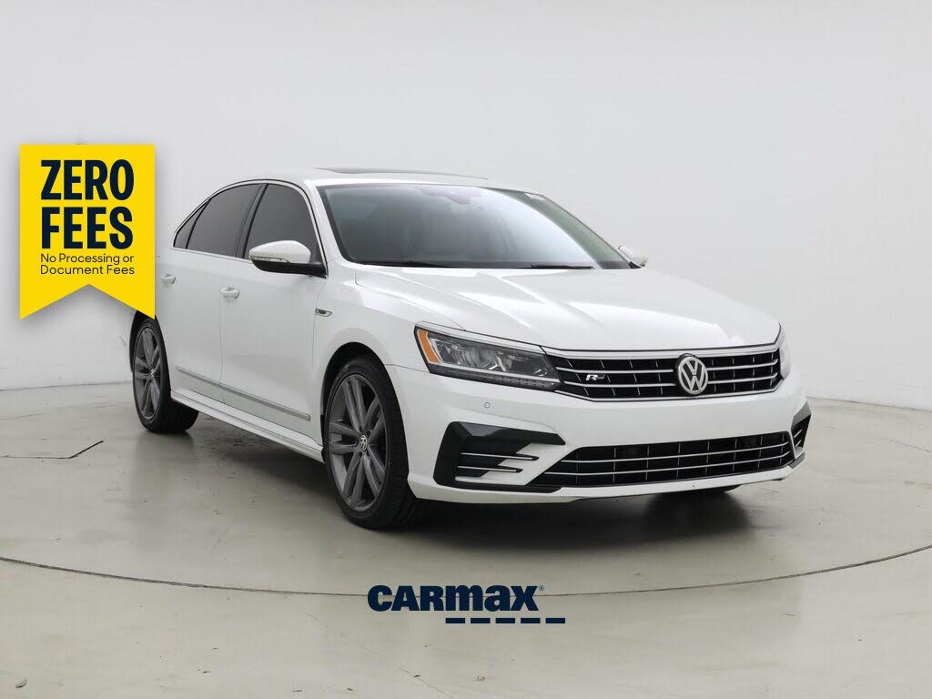 2019 Volkswagen Passat SE R-Line