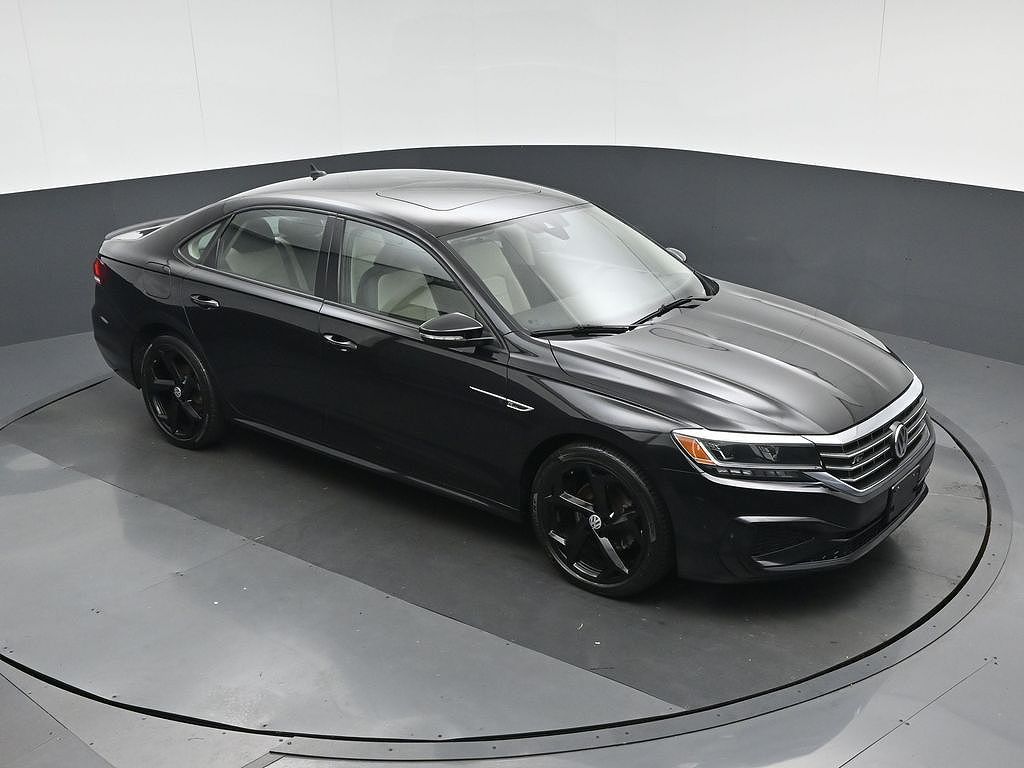 2020 Volkswagen Passat R-Line