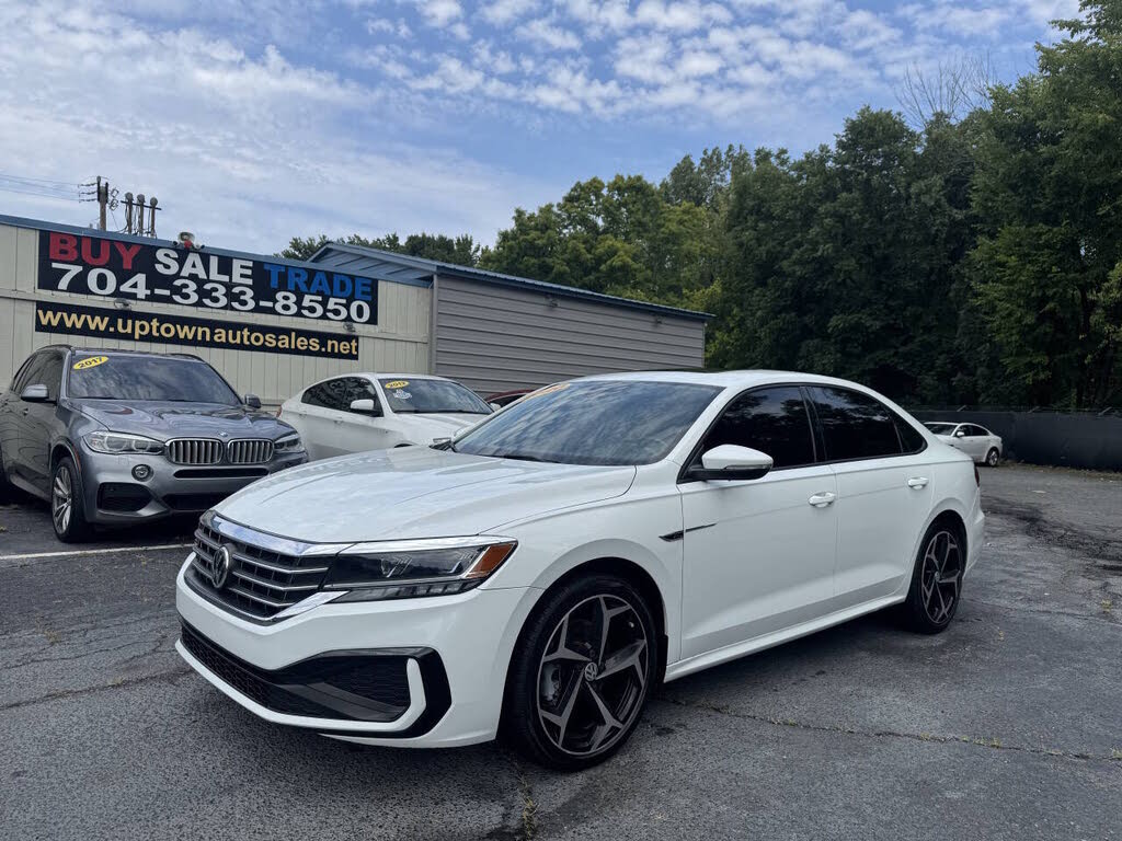 2020 Volkswagen Passat R-Line