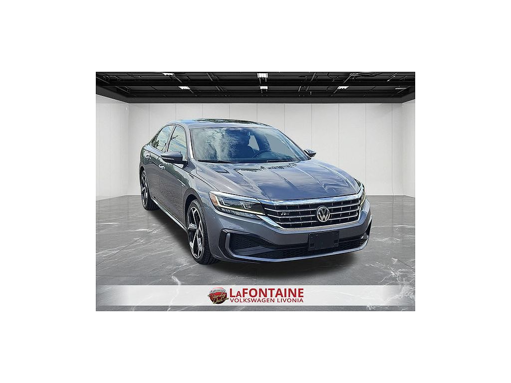 2021 Volkswagen Passat 2.0T R-Line