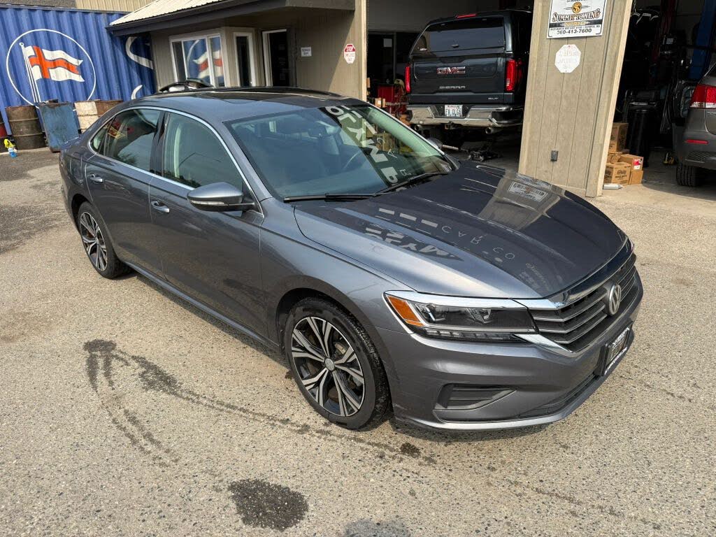 2022 Volkswagen Passat SE