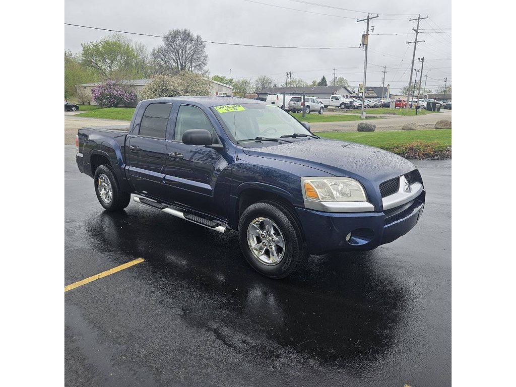 2006 Mitsubishi Raider XLS