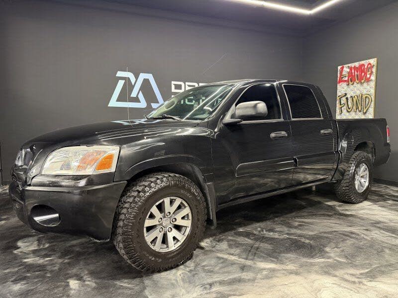 2007 Mitsubishi Raider LS