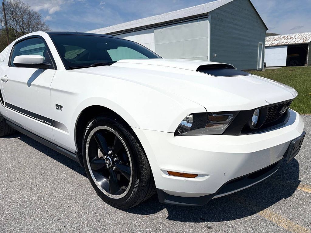 2010 Ford Mustang GT Premium