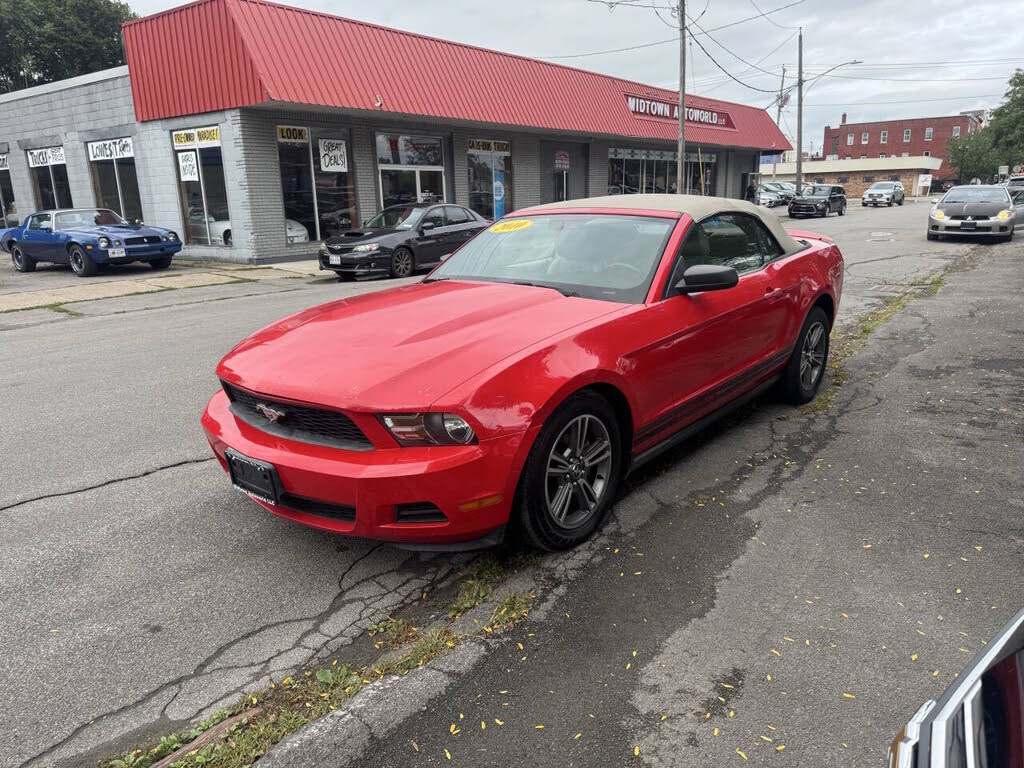 2010 Ford Mustang V6