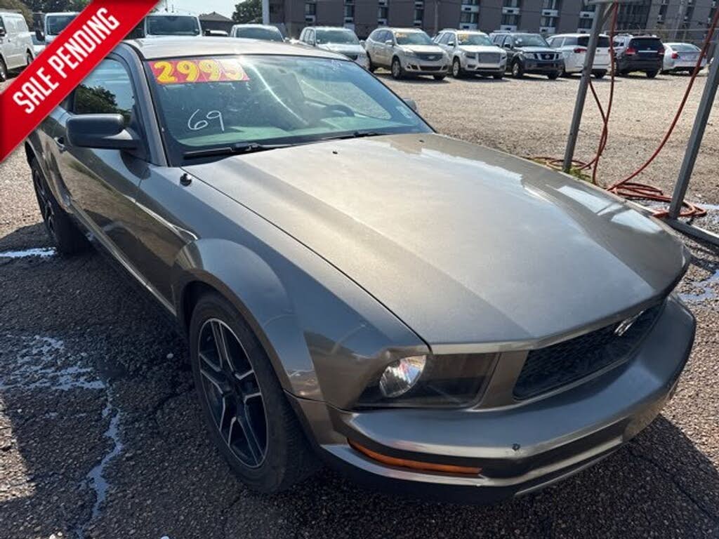 2005 Ford Mustang Premium