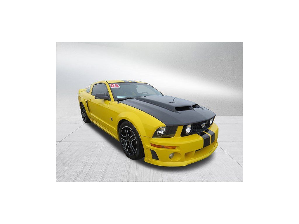 2005 Ford Mustang GT Premium