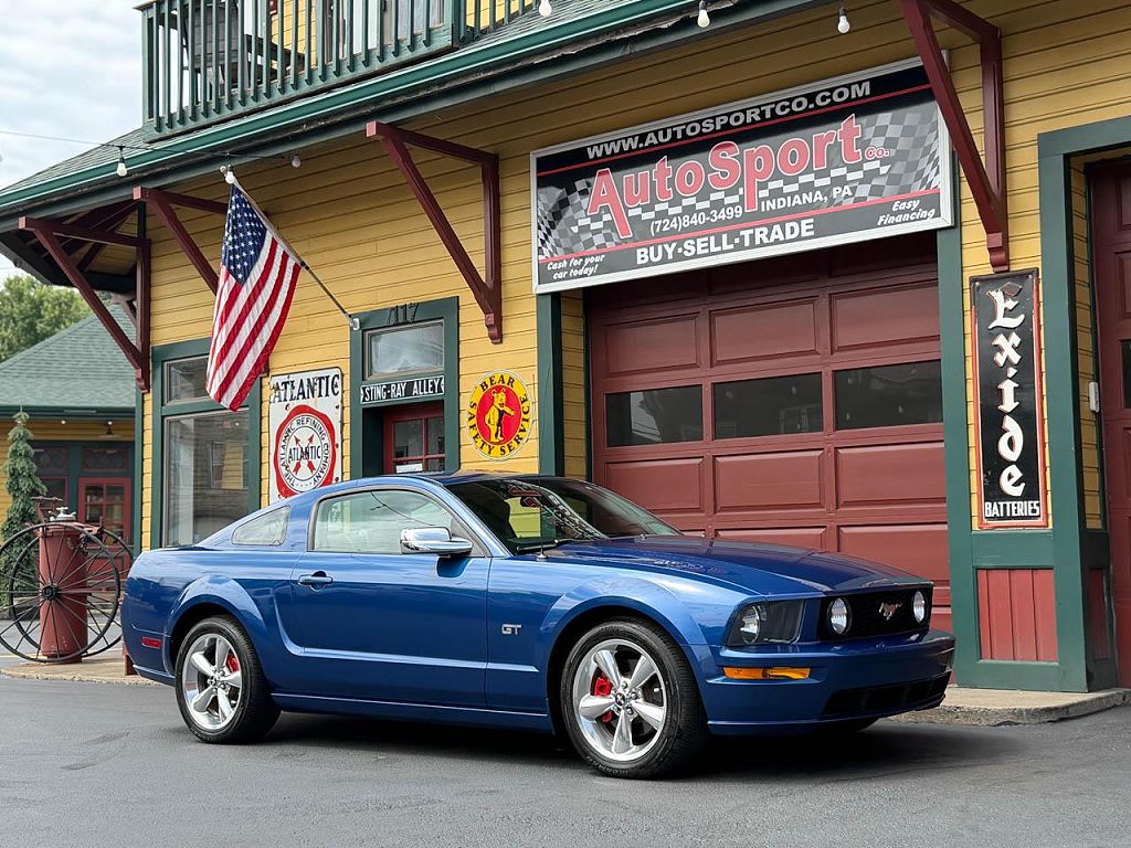 2006 Ford Mustang GT Premium