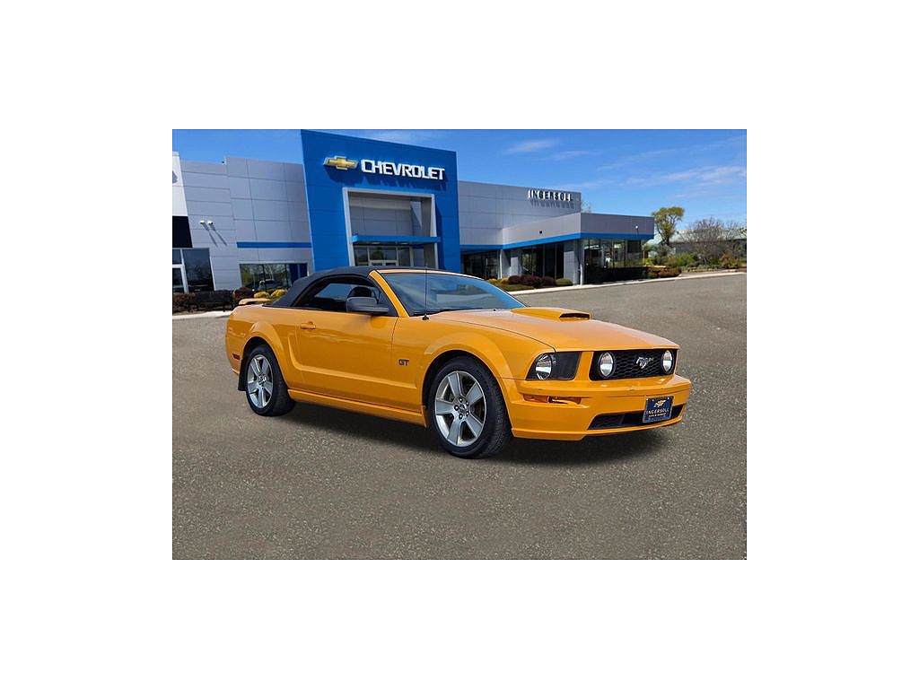 2007 Ford Mustang GT Deluxe