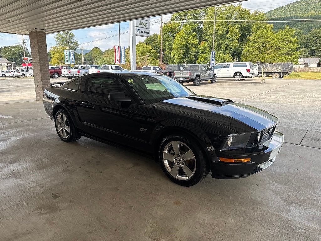 2006 Ford Mustang GT Premium