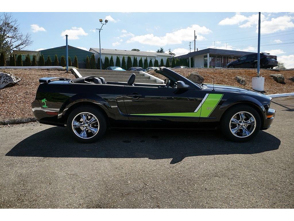 2006 Ford Mustang GT Premium