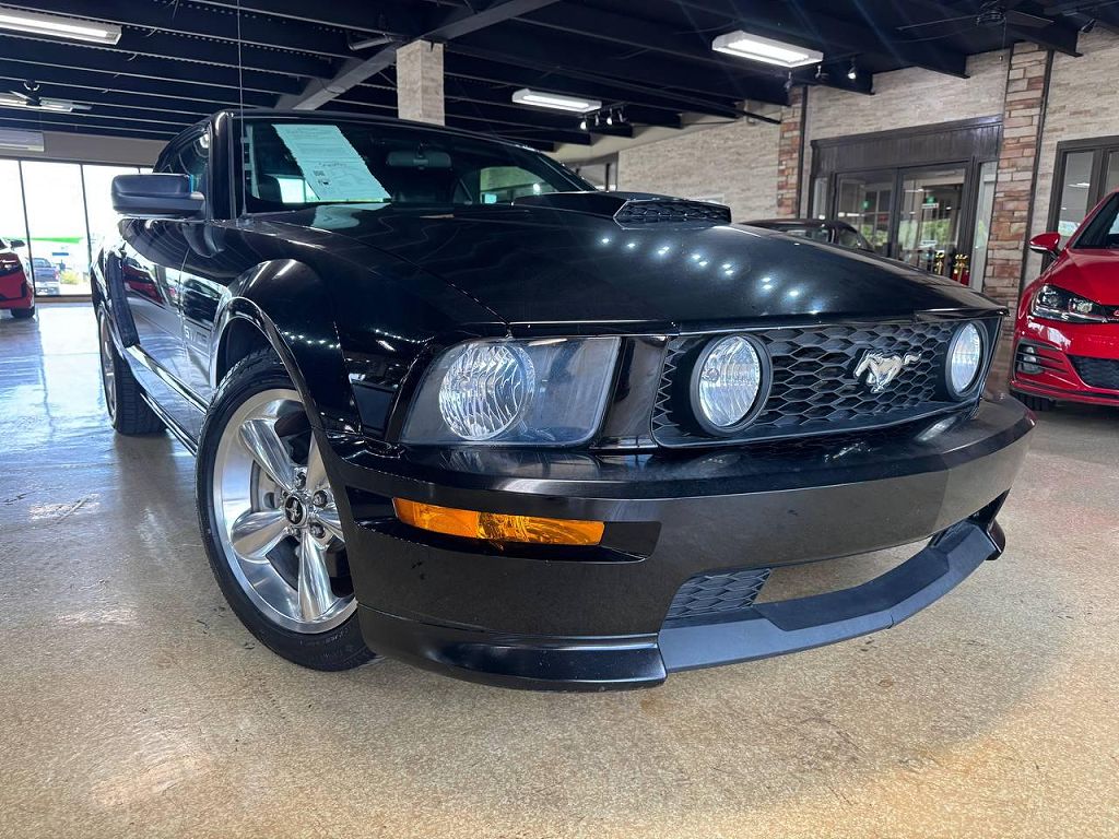 2008 Ford Mustang GT Deluxe