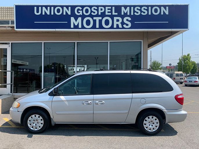2006 Chrysler Town and Country LX