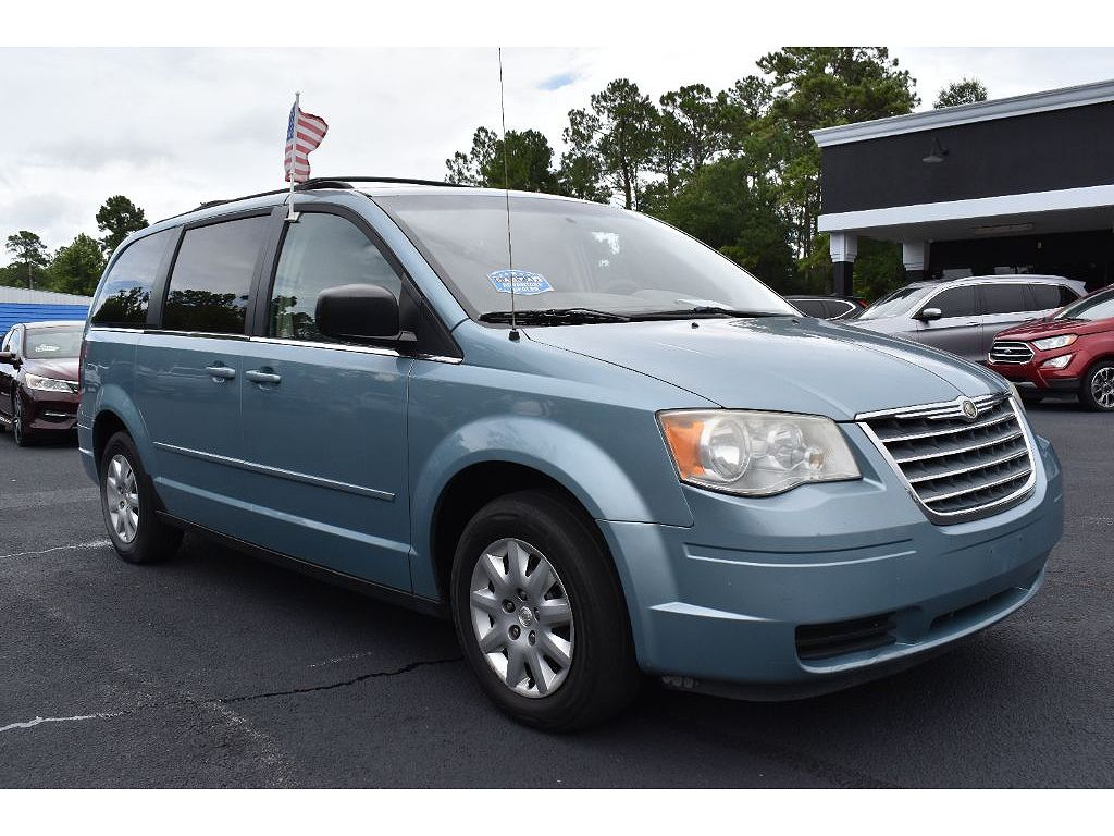 2010 Chrysler Town and Country LX Fleet