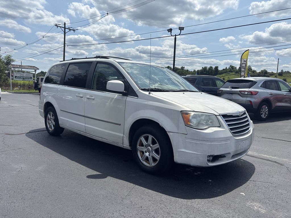 2010 Chrysler Town & Country Touring