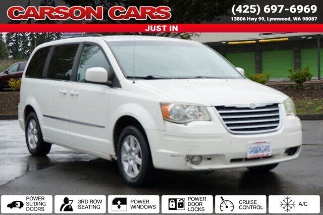 2010 Chrysler Town and Country Touring