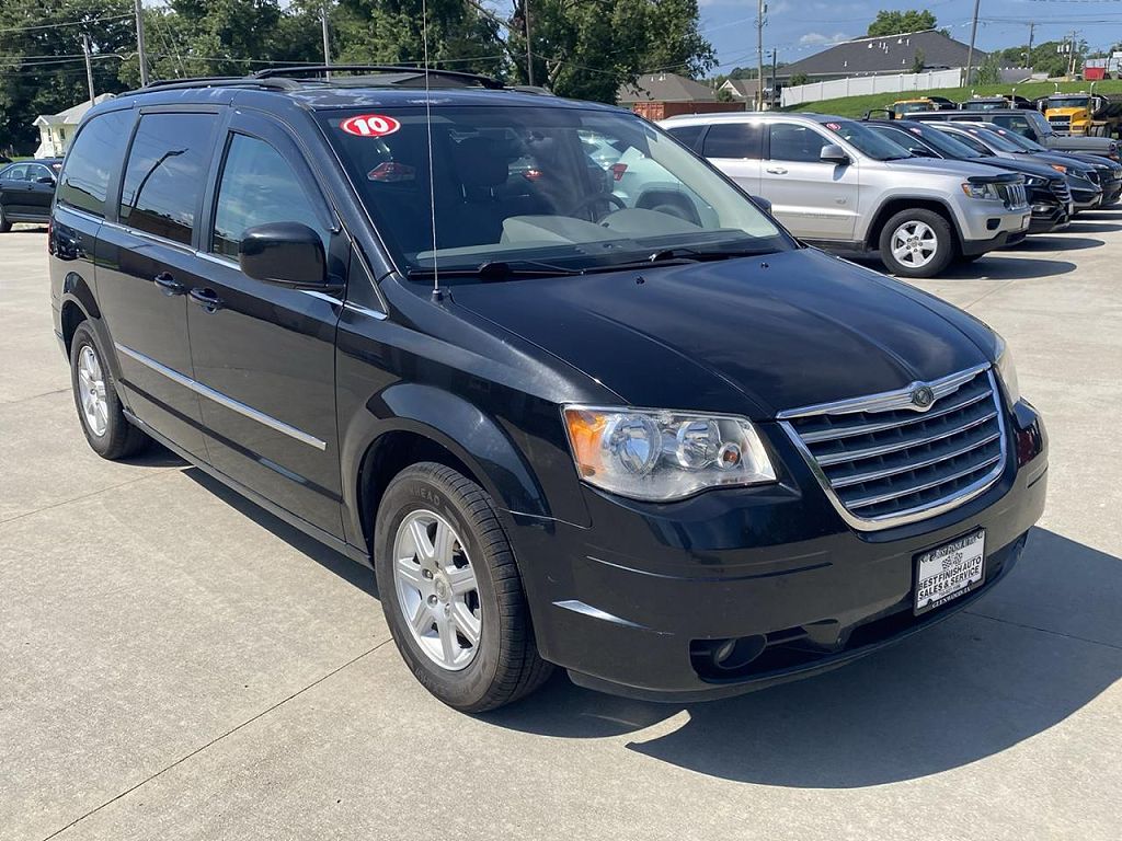 2010 Chrysler Town & Country Touring