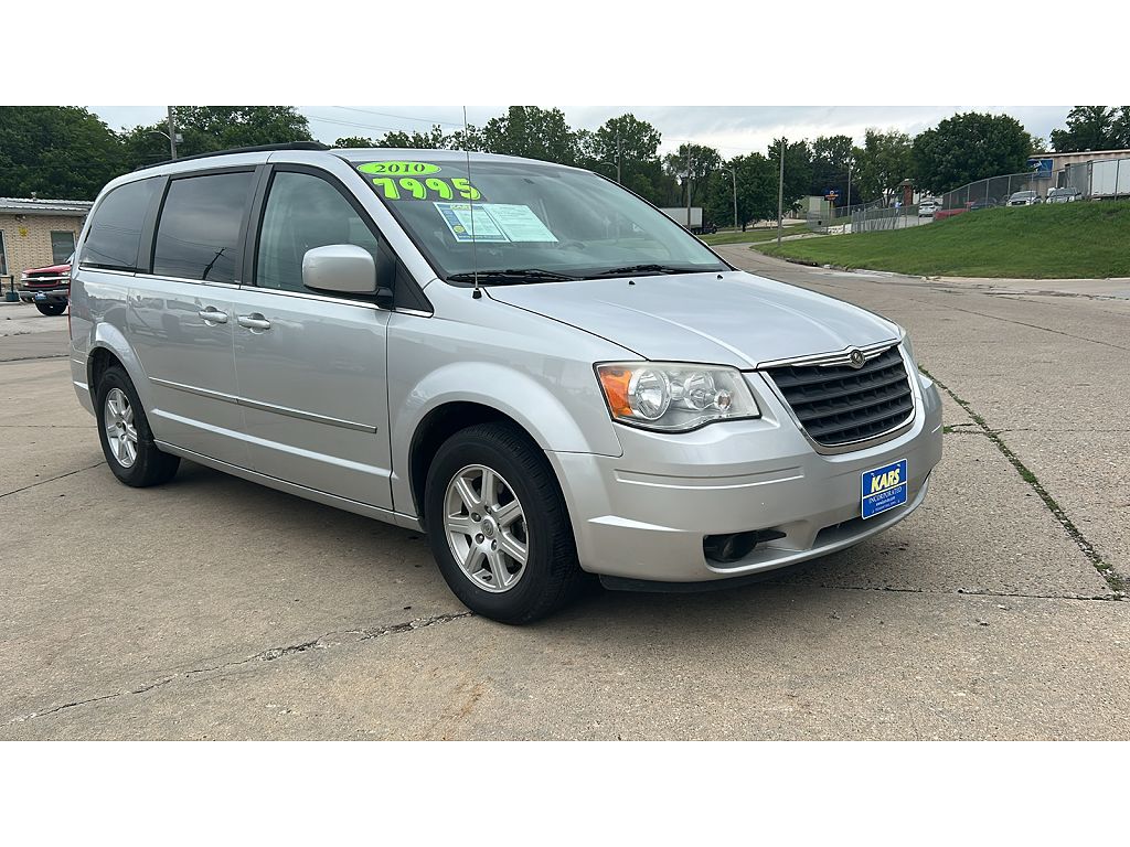 2010 Chrysler Town & Country Touring