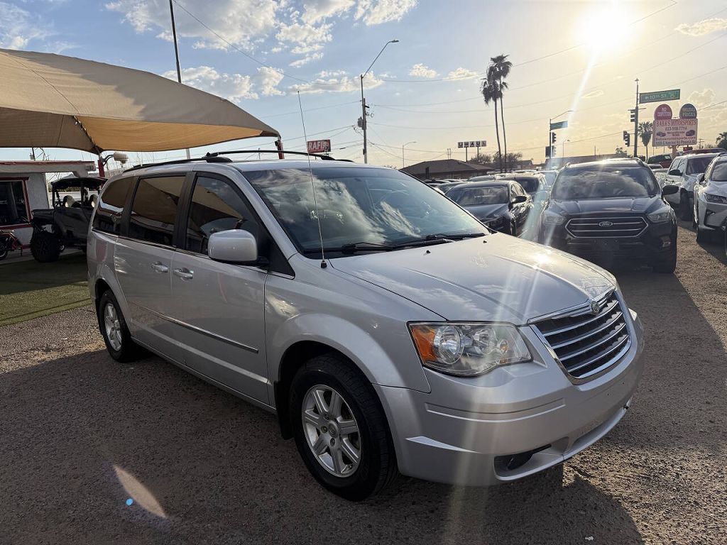 2010 Chrysler Town & Country Touring