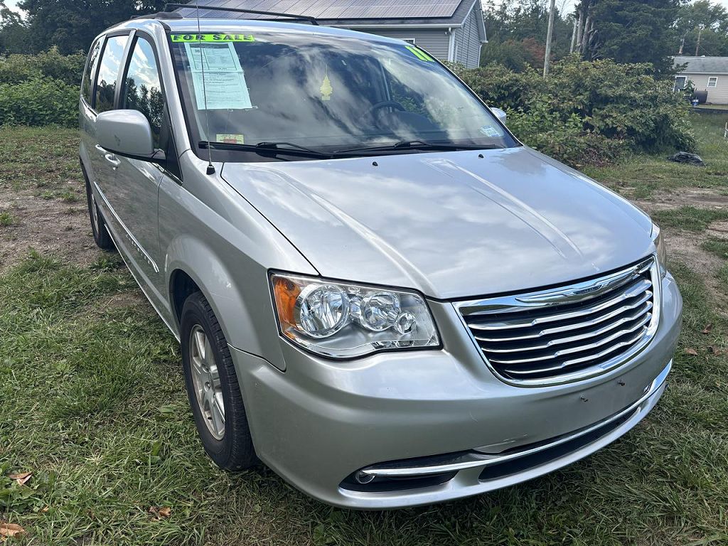 2011 Chrysler Town & Country Touring