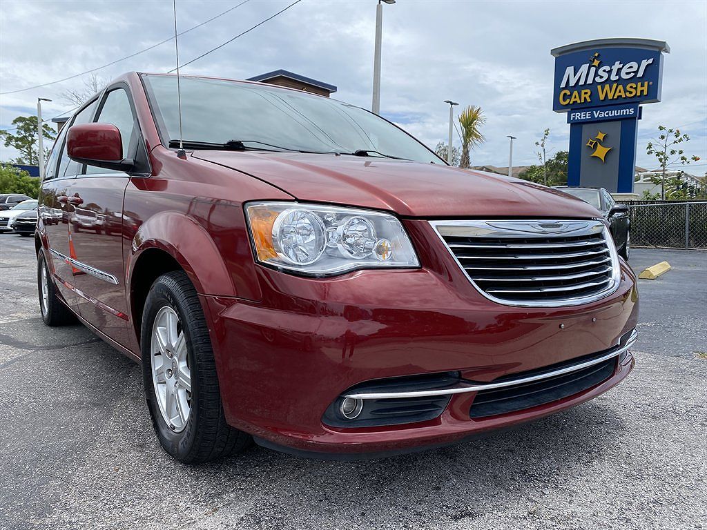 2011 Chrysler Town and Country Touring