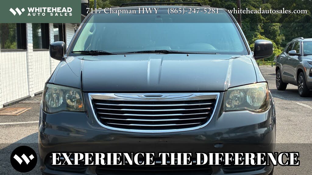 2011 Chrysler Town and Country Touring