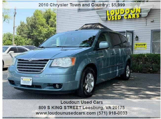 2010 Chrysler Town and Country Touring