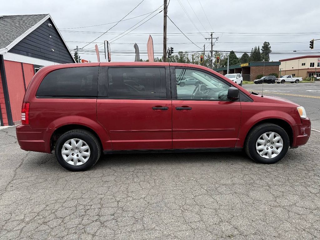 2008 Chrysler Town & Country LX
