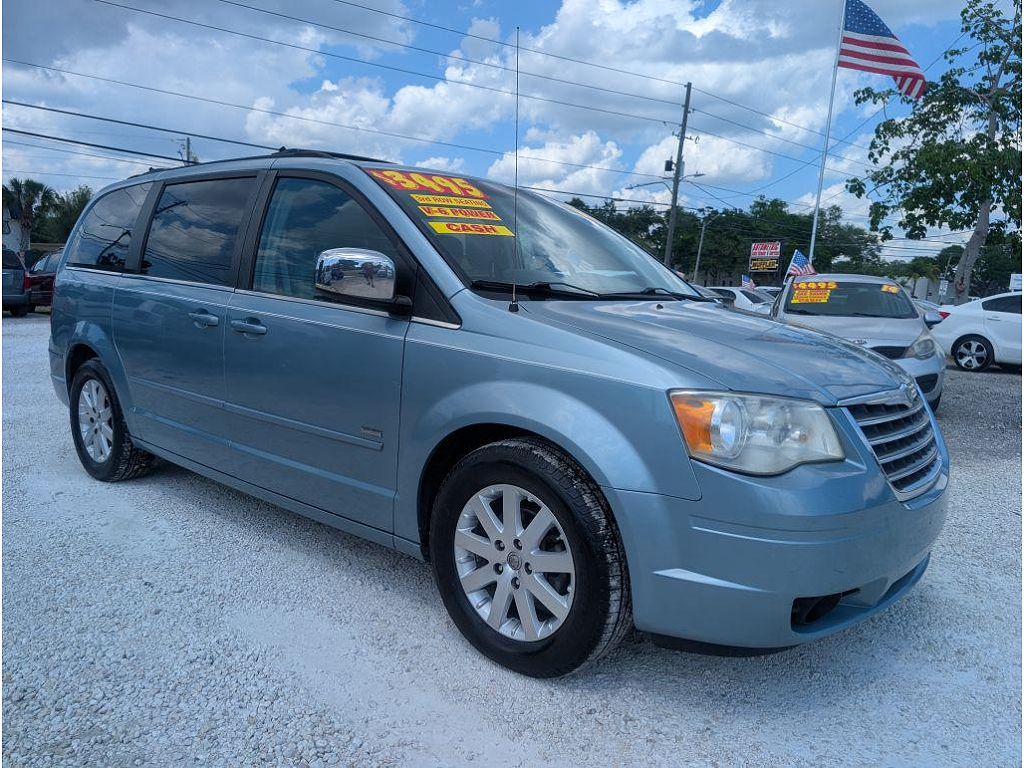 2008 Chrysler Town and Country Touring