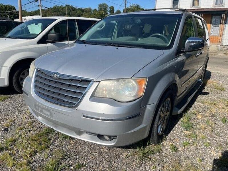 2008 Chrysler Town and Country Limited