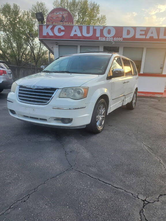 2008 Chrysler Town and Country Limited