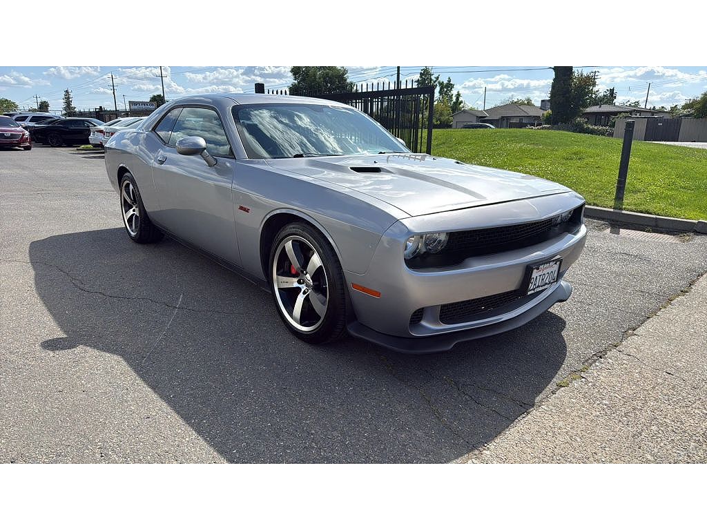 2011 Dodge Challenger SRT8