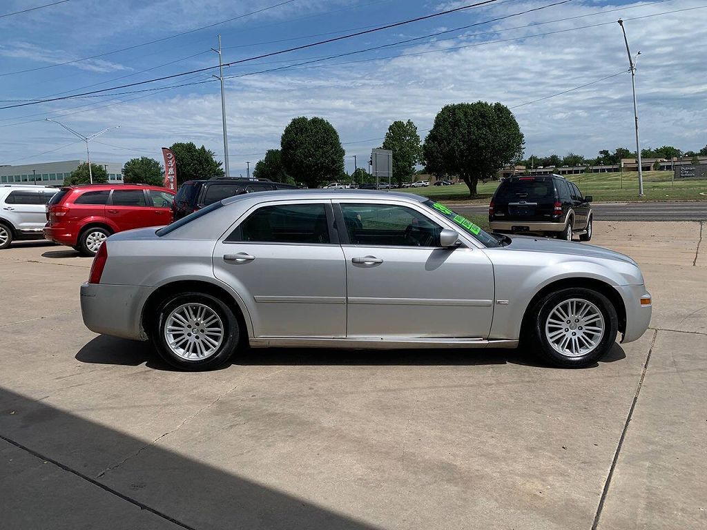 2005 Chrysler 300 Touring