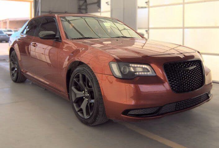 2020 Chrysler 300 Touring L