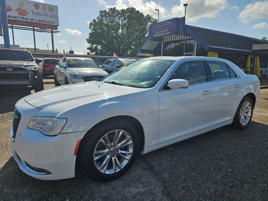 2016 Chrysler 300 Anniversary Package