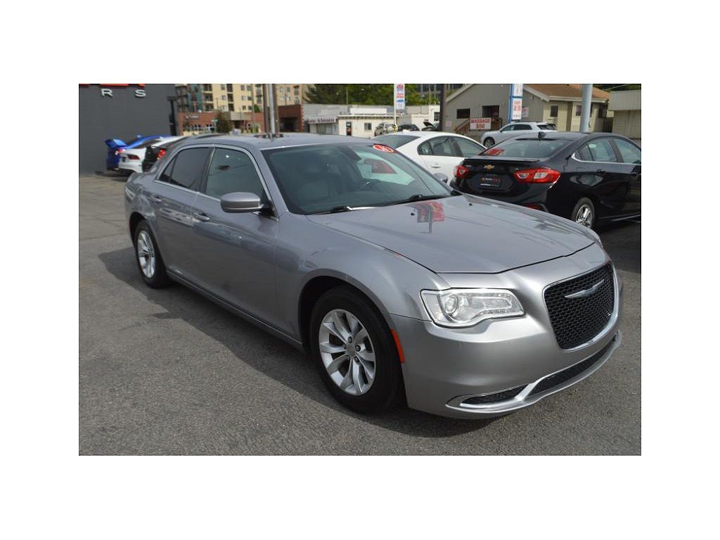 2016 Chrysler 300 Anniversary Package