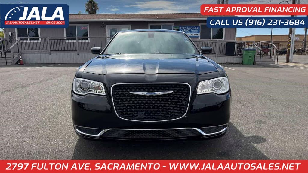2018 Chrysler 300 Touring L