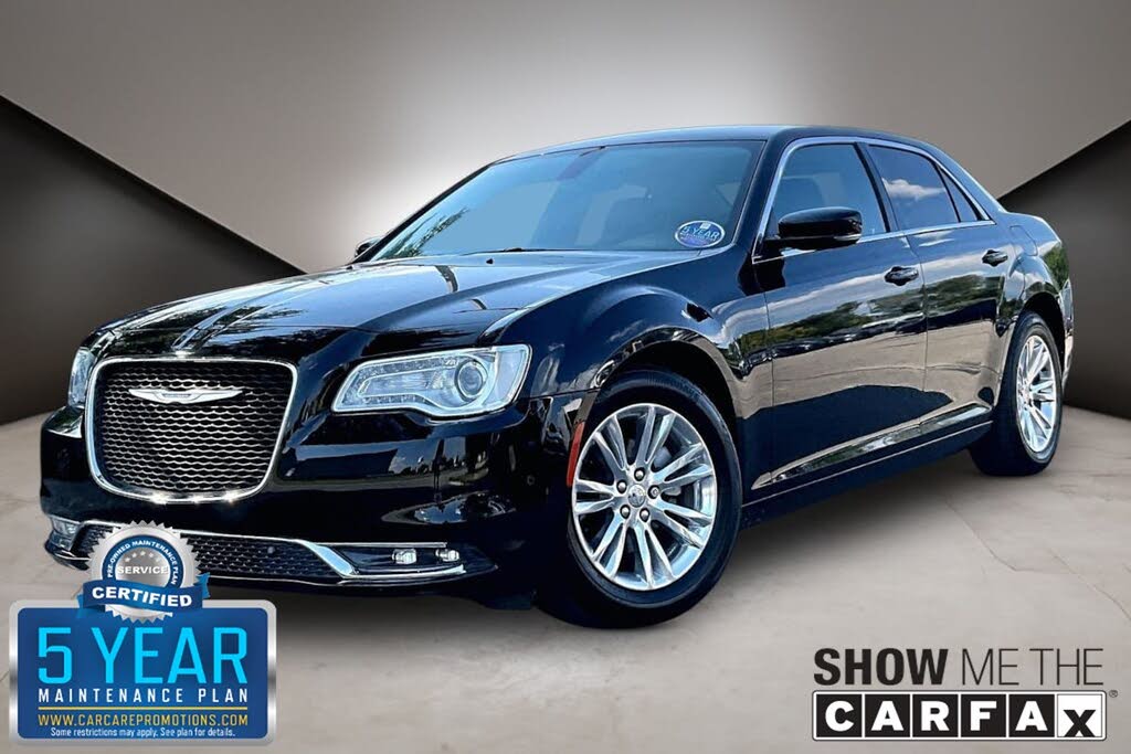 2021 Chrysler 300 Touring L