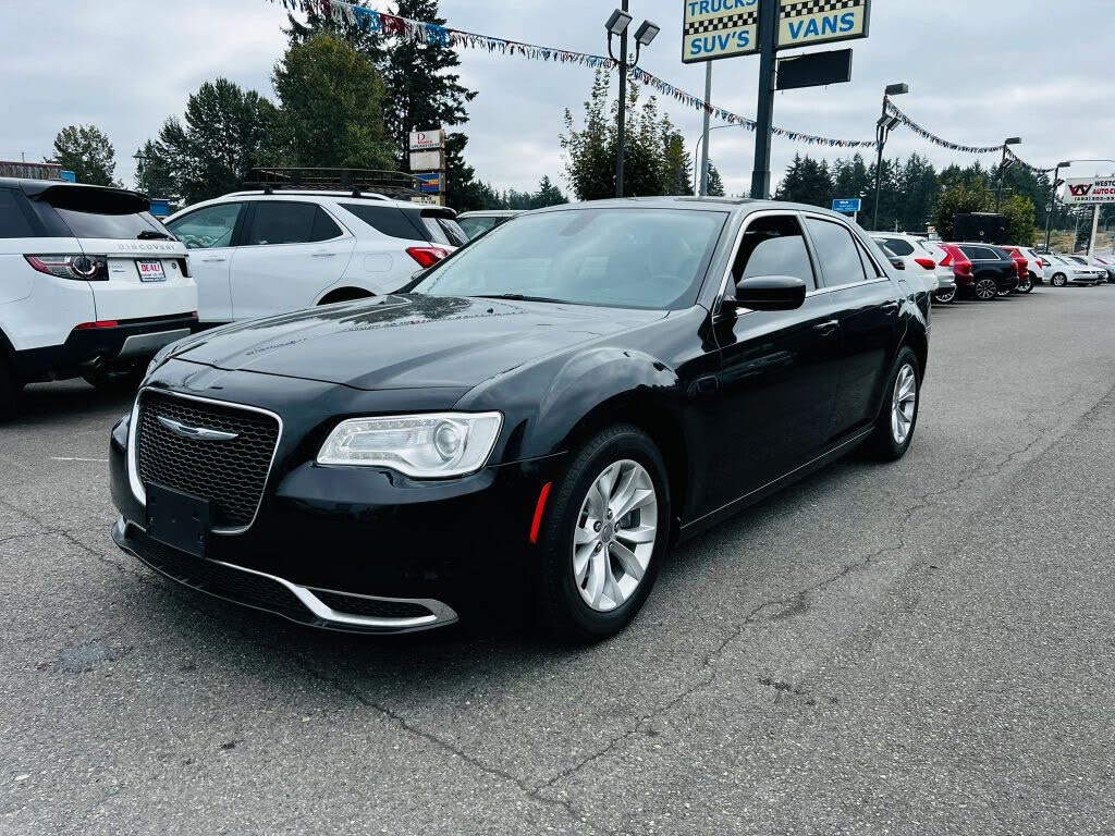 2016 Chrysler 300 Limited