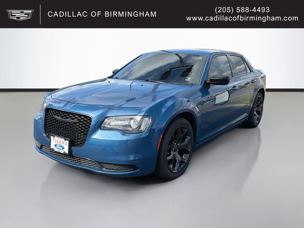 2022 Chrysler 300 Touring