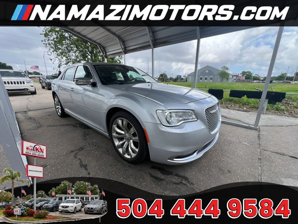 2020 Chrysler 300 Touring L